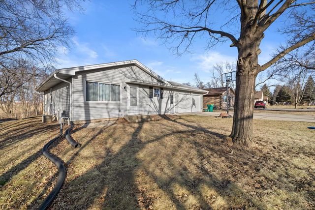 1770 Main STREET, Union Grove, WI 53182