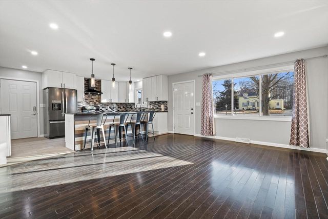 1770 Main STREET, Union Grove, WI 53182