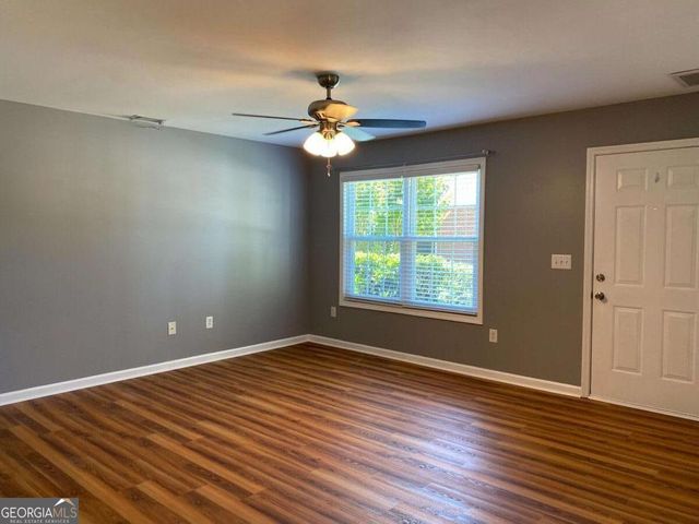 1305 Cedar Shoals Drive 500, Athens, GA 30605