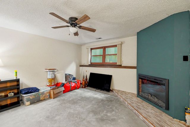1824 S Longford Court, Wichita, KS 67207