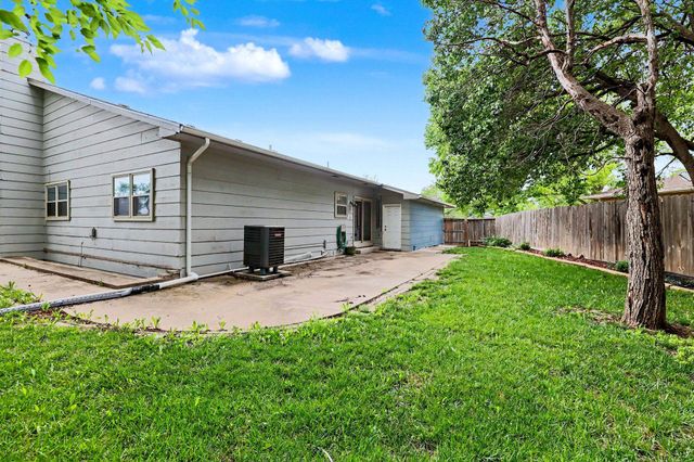 1824 S Longford Court, Wichita, KS 67207
