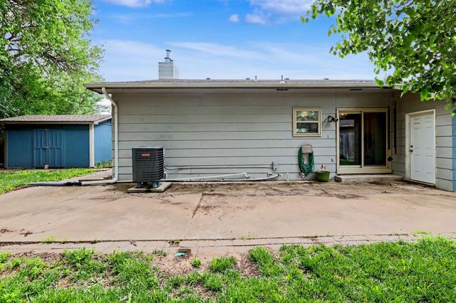 1824 S Longford Court, Wichita, KS 67207