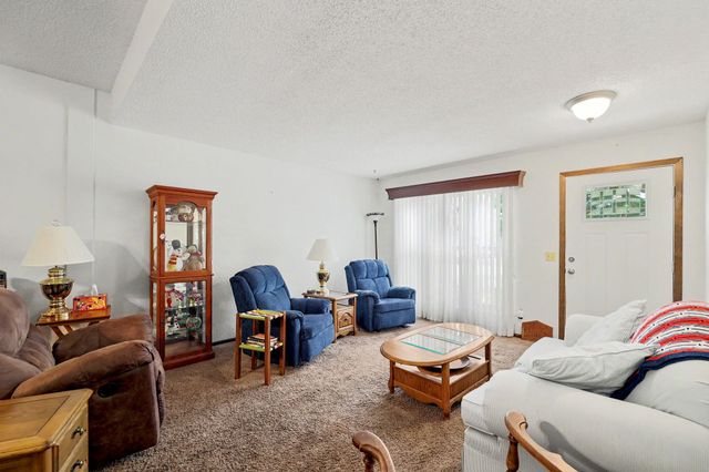 1824 S Longford Court, Wichita, KS 67207
