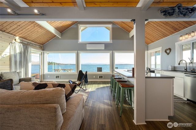 4144 Saltspring Drive, Ferndale, WA 98248