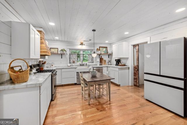 385 Amys Road, Clarkesville, GA 30523
