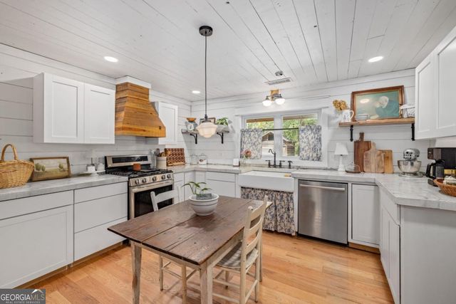 385 Amys Road, Clarkesville, GA 30523