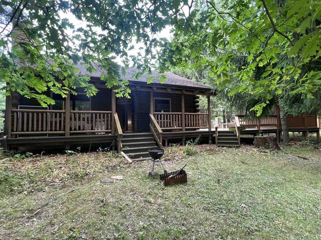 N4116 Fern Lane, Oxford, WI 53952