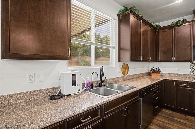 9565 Vital Crest Street, Las Vegas, NV 89123