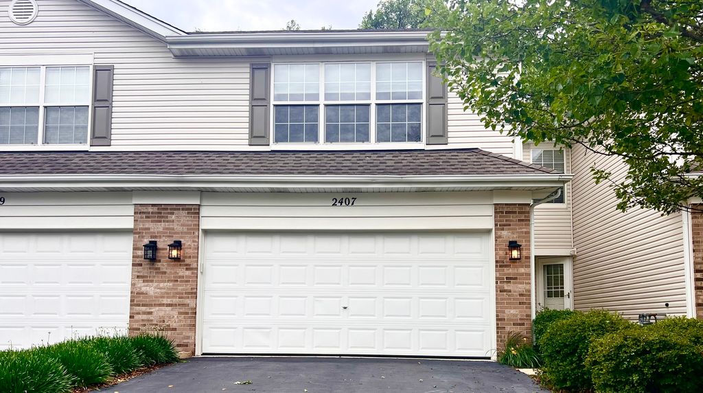 2407 Stoughton Circle 2407, Aurora, IL 60502