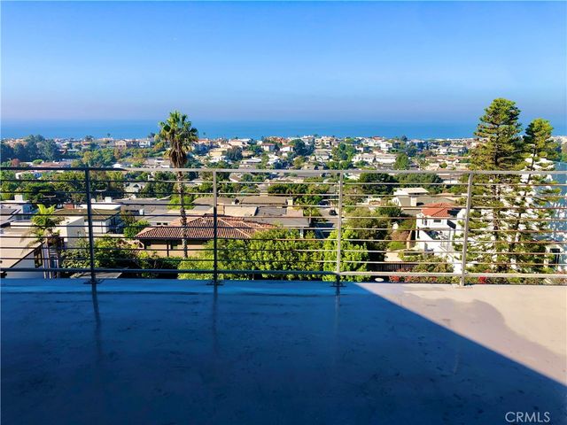 736 Gould Avenue 30, Hermosa Beach, CA 90254