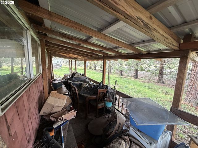 3800 HAPPY VALLEY Rd, Roseburg, OR 97471