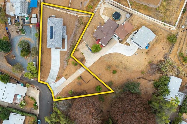 3856 American Ave, La Mesa, CA 91941