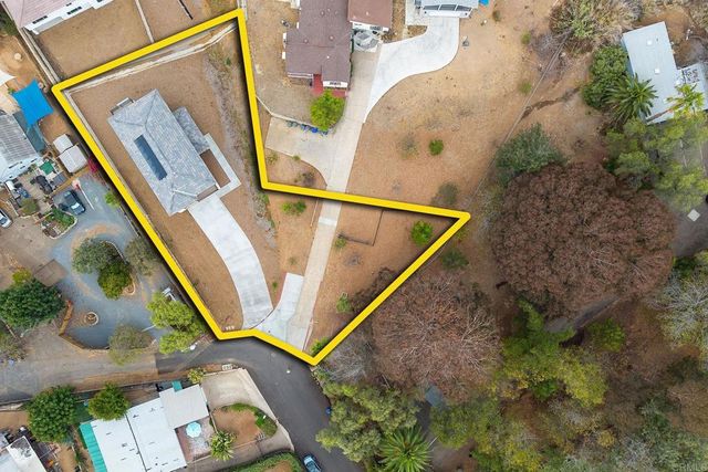 3856 American Ave, La Mesa, CA 91941
