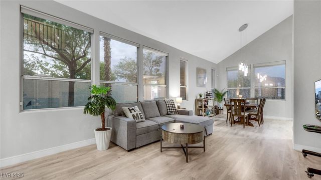 1301 Fox Acres Drive, Las Vegas, NV 89134