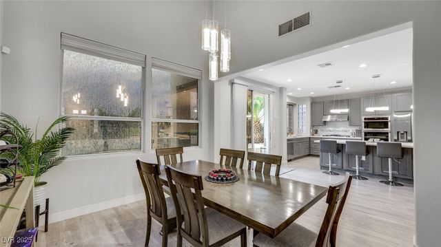 1301 Fox Acres Drive, Las Vegas, NV 89134