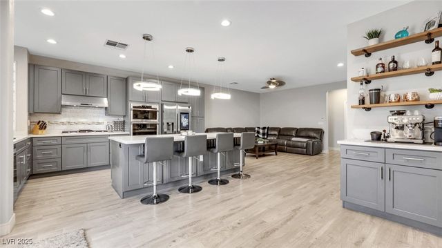 1301 Fox Acres Drive, Las Vegas, NV 89134