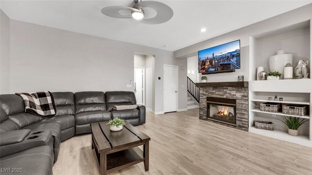 1301 Fox Acres Drive, Las Vegas, NV 89134