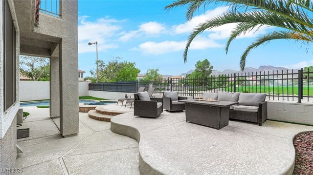 1301 Fox Acres Drive, Las Vegas, NV 89134