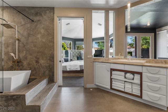 1804 Plantea Court, Las Vegas, NV 89117