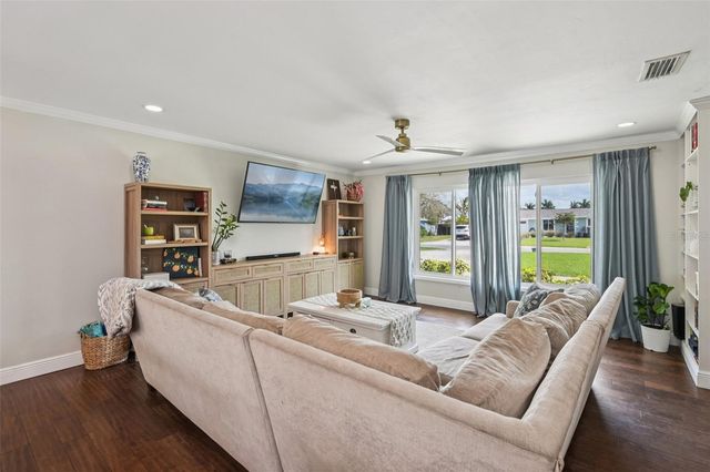 808 60TH STREET NW, Bradenton, FL 34209