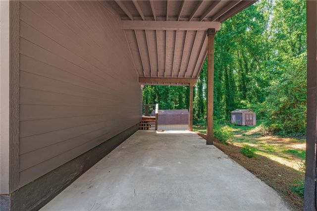 712 Overland Trail, Woodstock, GA 30189