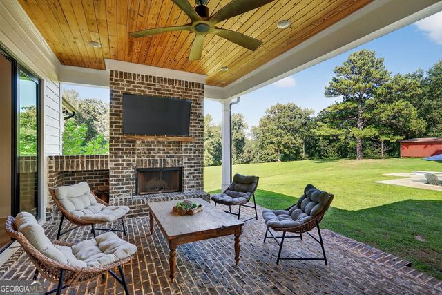 4621 Stanley Road, Flowery Branch, GA 30542