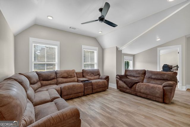 4621 Stanley Road, Flowery Branch, GA 30542