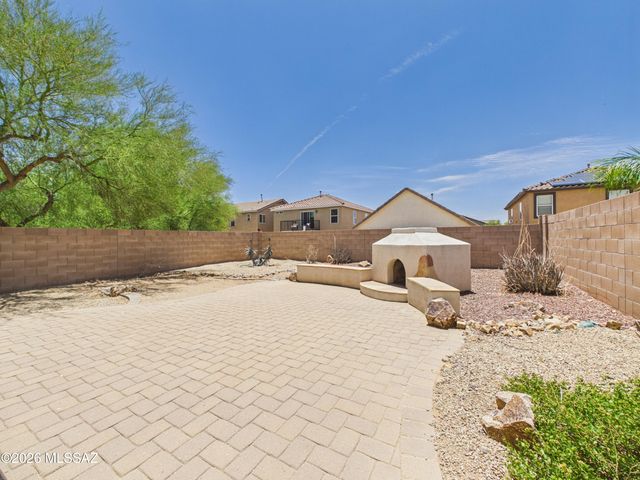 4646 W Calatrava Lane, Tucson, AZ 85742