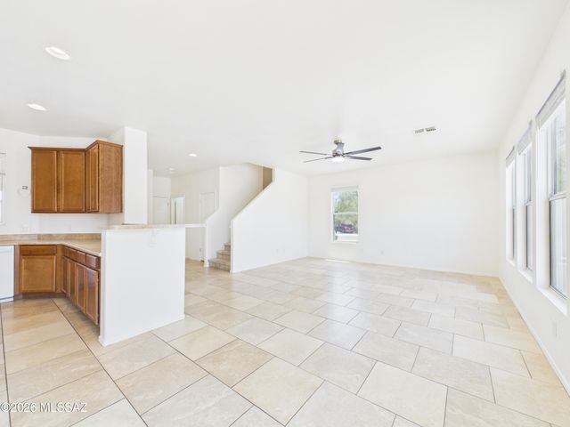 4646 W Calatrava Lane, Tucson, AZ 85742