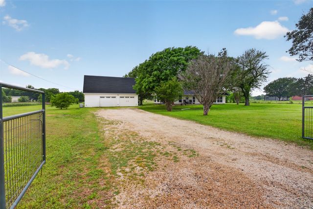 15907 Calvert Road, Forney, TX 75126
