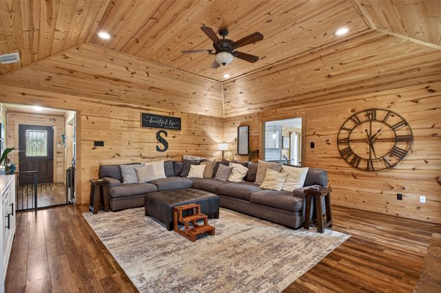 15907 Calvert Road, Forney, TX 75126