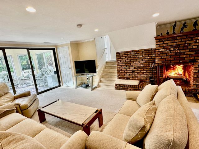 2170 Clover Court, East Meadow, NY 11554