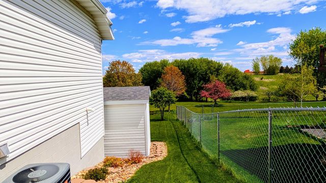2786 Kenosha Lane NW, Rochester, MN 55901