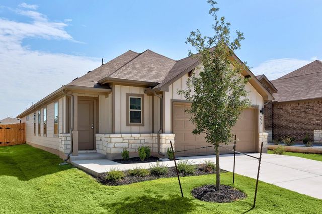 277 Bendecido LOOP, Elgin, TX 78621