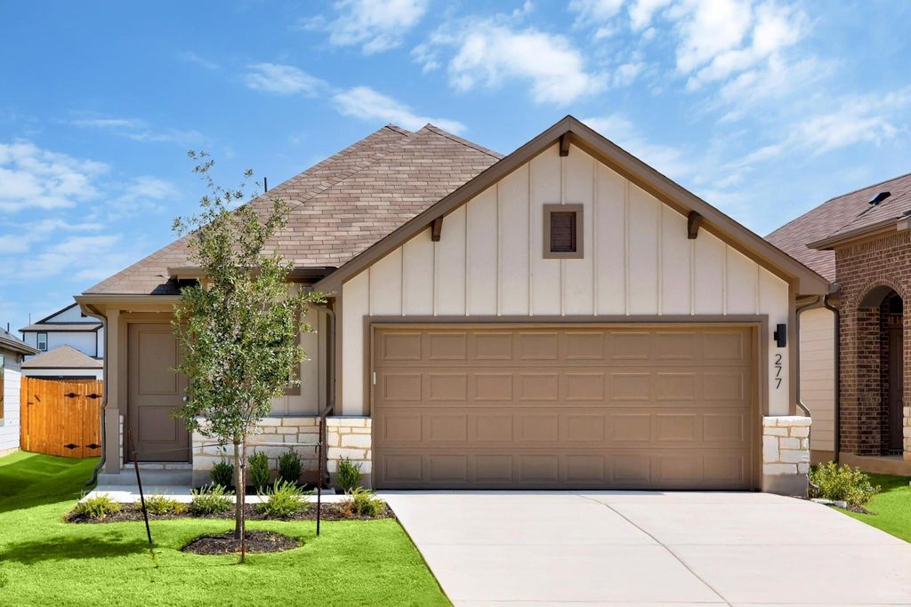 277 Bendecido LOOP, Elgin, TX 78621
