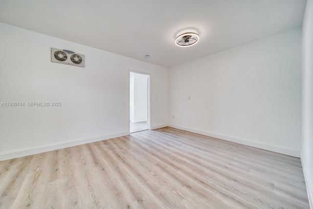 1530 Pennsylvania Ave 305, Miami Beach, FL 33139