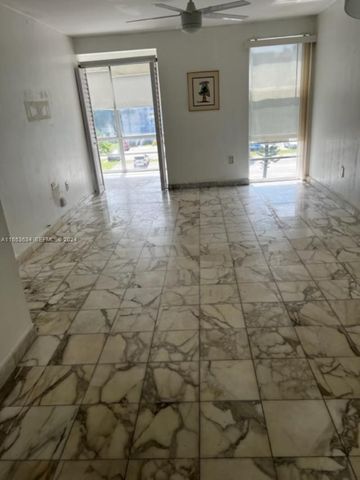17560 Atlantic Boulevard 301, Sunny Isles Beach, FL 33160