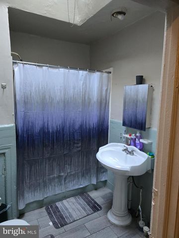 1503 E LUZERNE ST, Philadelphia, PA 19124