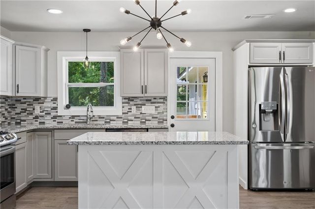 2357 Scotty Circle, Decatur, GA 30032