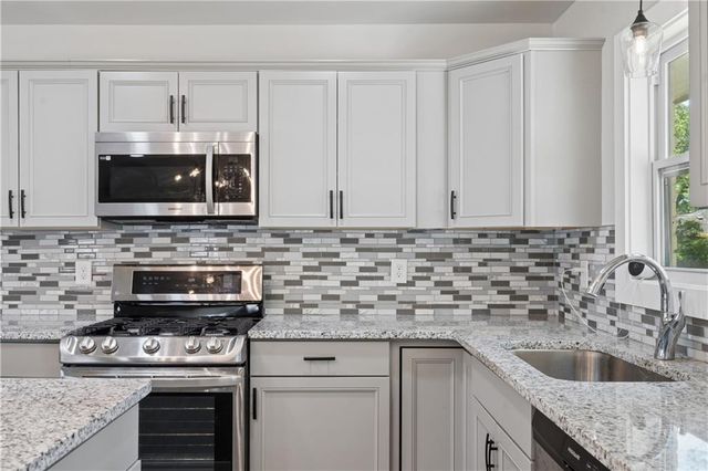 2357 Scotty Circle, Decatur, GA 30032