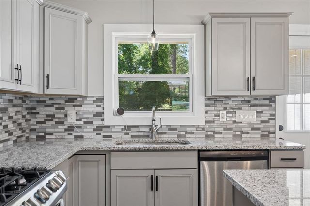 2357 Scotty Circle, Decatur, GA 30032