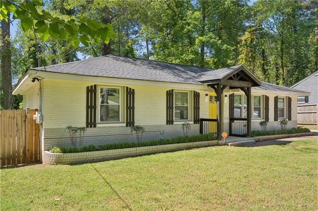 2357 Scotty Circle, Decatur, GA 30032