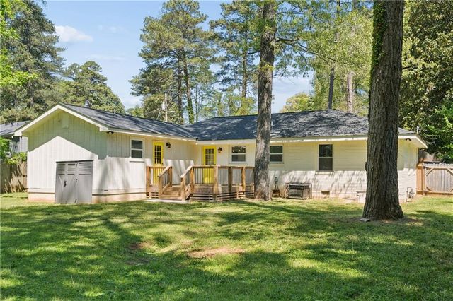 2357 Scotty Circle, Decatur, GA 30032