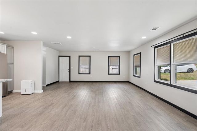 2357 Scotty Circle, Decatur, GA 30032