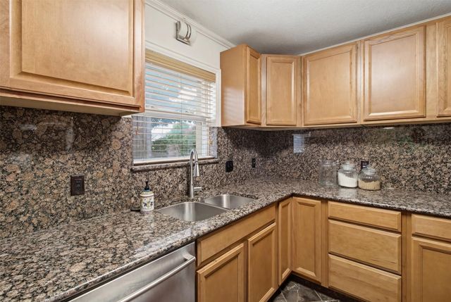 1608 University Drive, Richardson, TX 75081