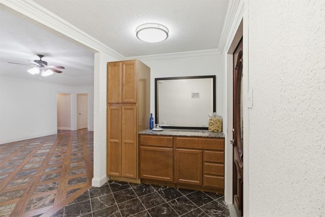 1608 University Drive, Richardson, TX 75081