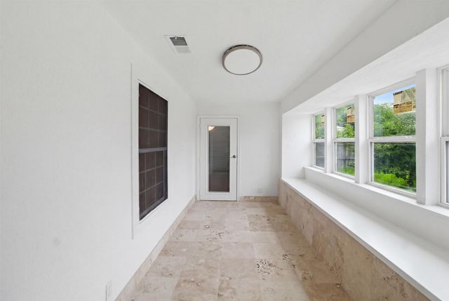 1608 University Drive, Richardson, TX 75081