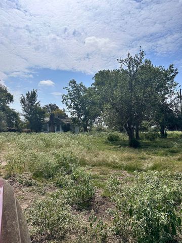 200 VZ CR 2422, Mabank, TX 75147