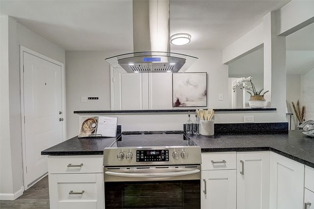 607 Field Street, Colleyville, TX 76034