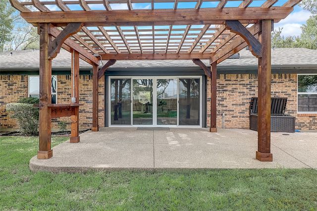 607 Field Street, Colleyville, TX 76034